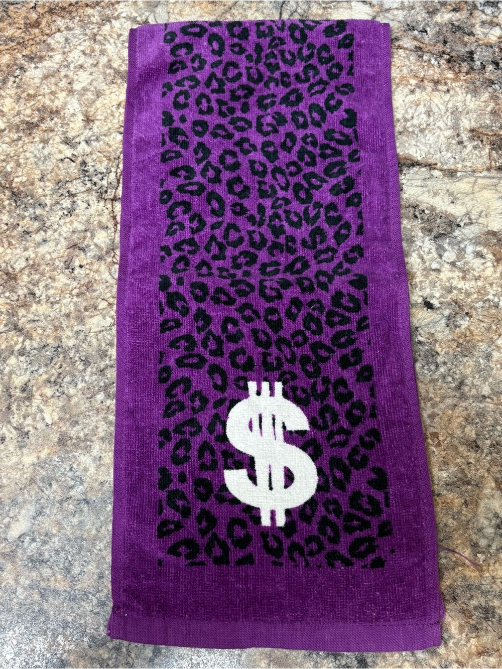 Swagger Purple leopard print Towel